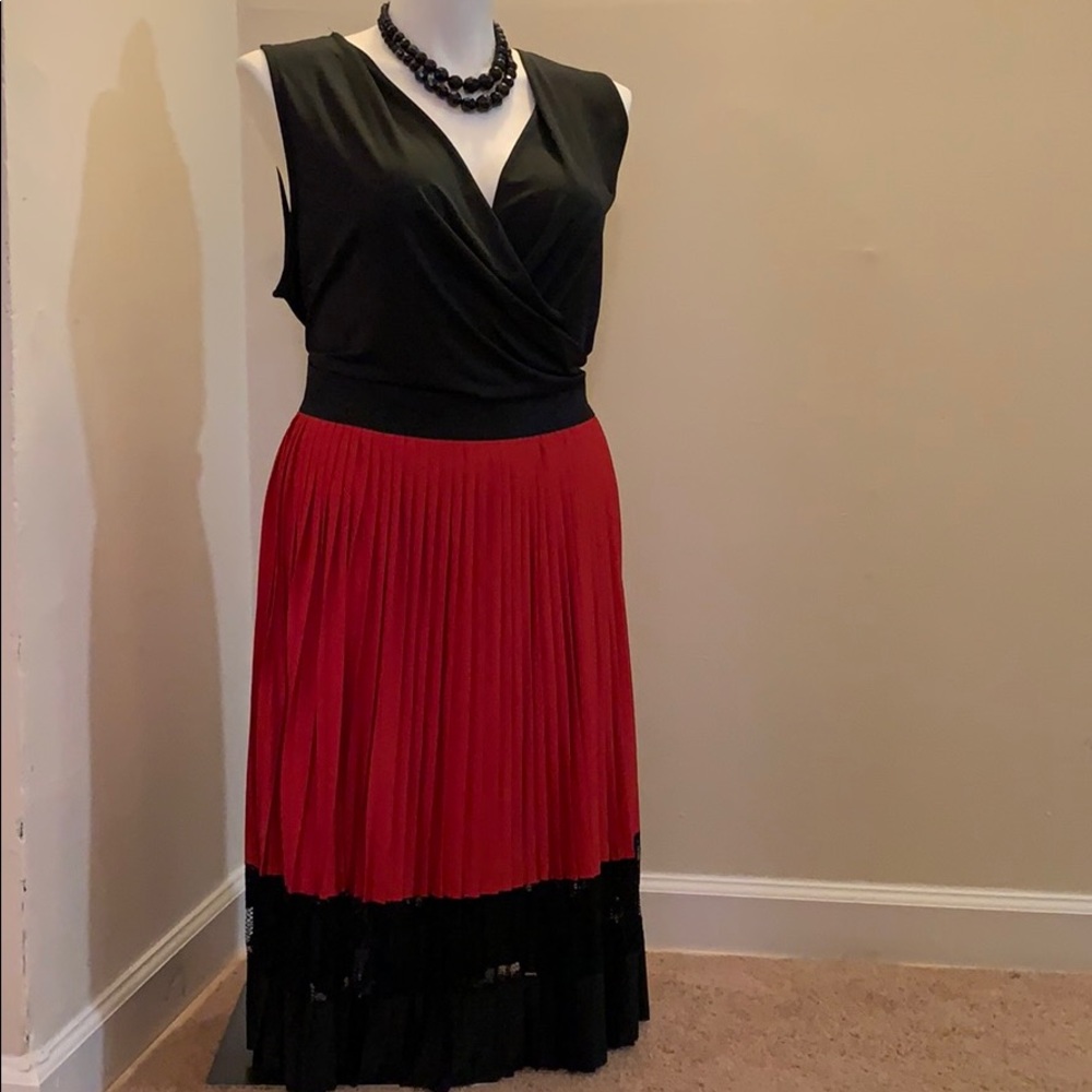 Tablet skirt
